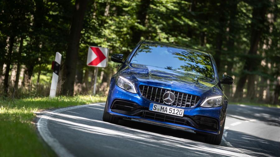  Mercedes-AMG C63 S (W205) 2018 года  (WW) (фото 37 из 44)